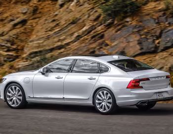 2017–20 Volvo S90 T8 Inscription [North America] '2016–20