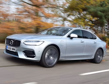 Volvo S90 T8 R-Design [UK-spec] '2018–20