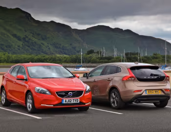 Volvo V40 '2012–16