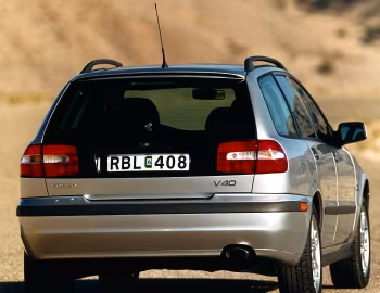 Volvo V40 [Worldwide] '1999–2002