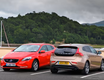 Volvo V40 '2012–16