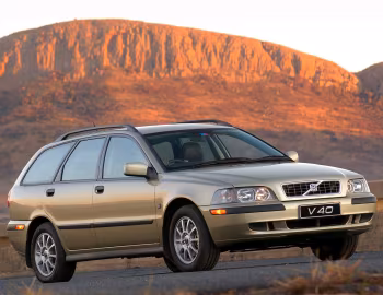 Volvo V40 [South Africa] '2002–04