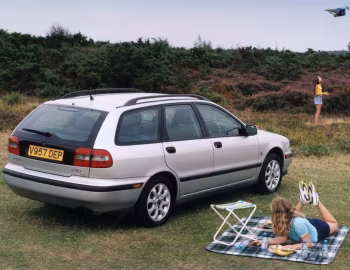 Volvo V40 [UK-spec] '1996–2000