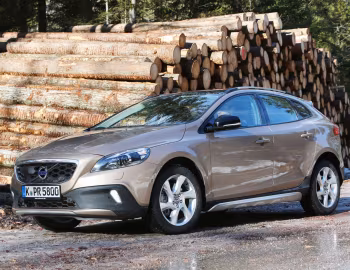 Volvo V40 Cross Country T5 [Worldwide] '2012–16