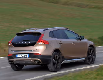 Volvo V40 Cross Country D3 [Worldwide] '2012–16