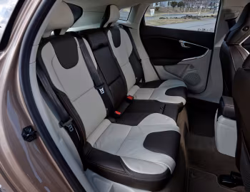 Intérieur Volvo V40 Cross Country T5 [Japan] '2013–16