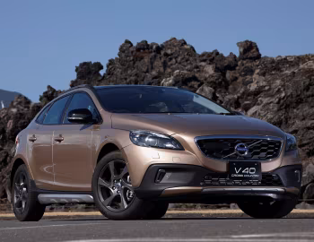 Volvo V40 Cross Country T5 [Japan] '2013–16