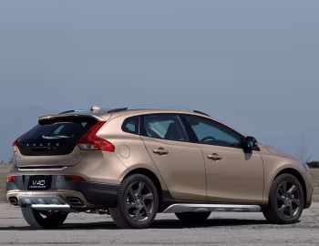 Volvo V40 Cross Country T5 [Japan] '2013–16