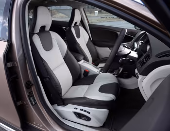 Intérieur Volvo V40 Cross Country T5 [Japan] '2013–16