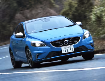 Volvo V40 T5 R-Design [Japan] '2013–16