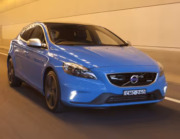 Volvo V40 T5 R-Design [Australia] '2013–16