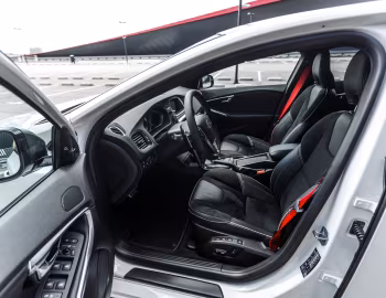 Interior Volvo V40 D4 "Carbon Edition" '2015