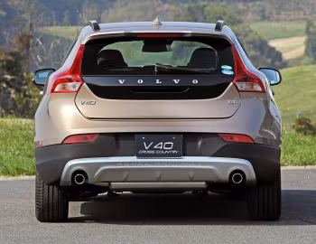 Volvo V40 Cross Country T4 [Japan] '2013–16