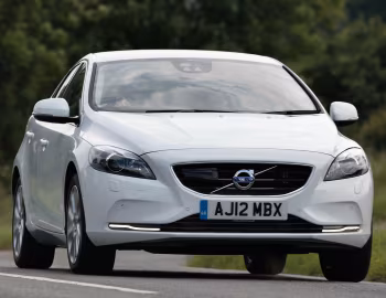 Volvo V40 D2 [UK-spec] '2012–16