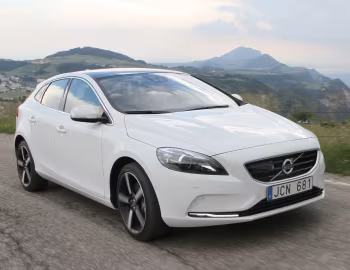 Volvo V40 D2 [Worldwide] '2012–16