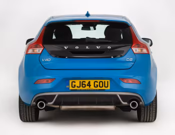 Volvo V40 D2 R-Design [UK-spec] '2013–16