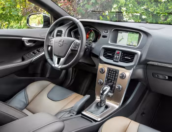 Interior Volvo V40 D3 Cross Country [Worldwide] '2016–19