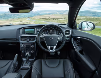 Panneau avant Volvo V40 D3 R-Design [UK-spec] '2016–19