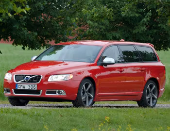 Volvo V70 D3 R-Design [Worldwide] '2009–13
