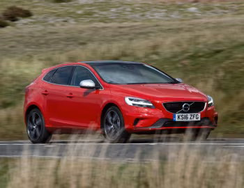 Volvo V40 D3 R-Design [UK-spec] '2016–19