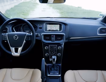 Panneau avant Volvo V40 D4 Inscription [Worldwide] '2016–19