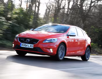 Volvo V40 D4 R-Design [UK-spec] '2012–16