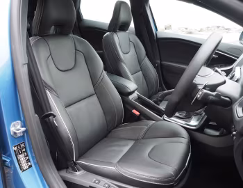 Interior Volvo V40 D4 R-Design Polestar Edition [Japan] '2017