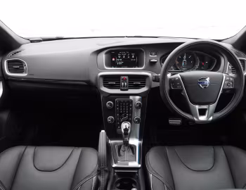 Panneau avant Volvo V40 D4 R-Design Polestar Edition [Japan] '2017