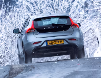 Volvo V40 T3 [Worldwide] '2012–16