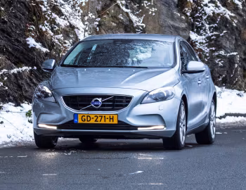 Volvo V40 T3 [Worldwide] '2012–16