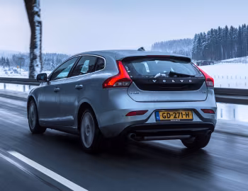 Volvo V40 T3 [Worldwide] '2012–16