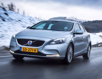 Volvo V40 T3 [Worldwide] '2012–16