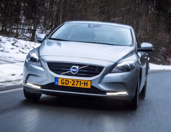 Volvo V40 T3 [Worldwide] '2012–16