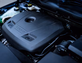 Sous la capuche Volvo V40 T3 Momentum [Japan] '2016–19