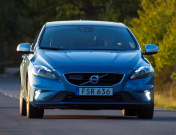 Volvo V40 T3 R-Design '2012–16