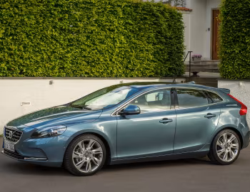 Volvo V40 T4 [Worldwide] '2012–16