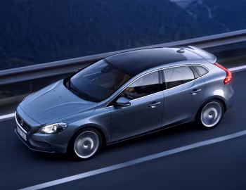 Volvo V40 T4 [Worldwide] '2012–16