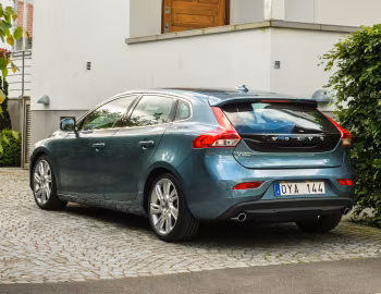 Volvo V40 T4 [Worldwide] '2012–16