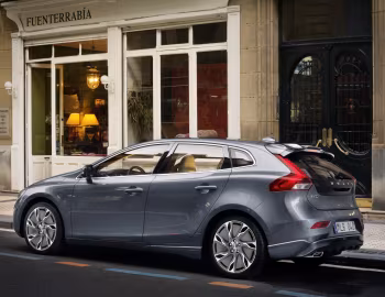 Volvo V40 T4 [Worldwide] '2012–16