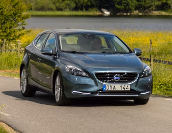 Volvo V40 T4 [Worldwide] '2012–16