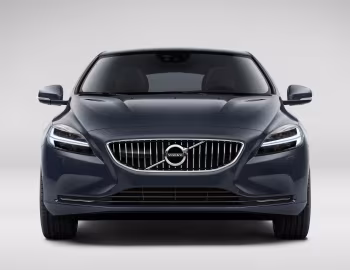 Volvo V40 T5 Inscription [Worldwide] '2016–19