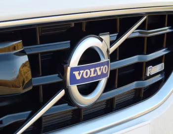 Logo Volvo V40 T5 R-Design [Japan] '2013–16