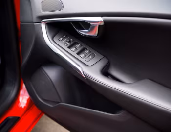 Intérieur Volvo V40 T5 R-Design [Japan] '2013–16