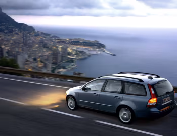 Volvo V50 [Worldwide] '2004–07