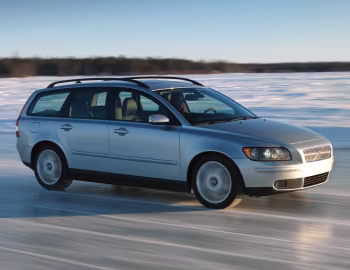Volvo V50 [Worldwide] '2004–07