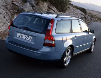 Volvo V50 [Worldwide] '2004–07