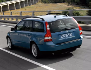 Volvo V50 [Worldwide] '2004–07