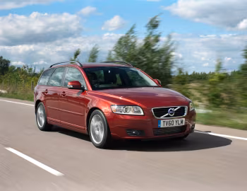 Volvo V50 D2 [UK-spec] '2010–12