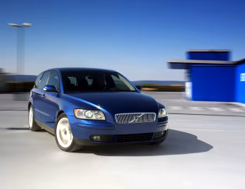 Volvo V50 D5 '2004–07
