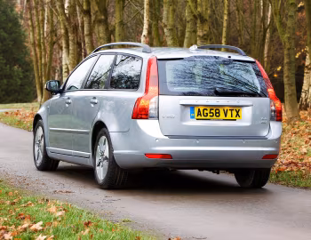 Volvo V50 1.6D DRIVe [UK-spec] '05–09.2010